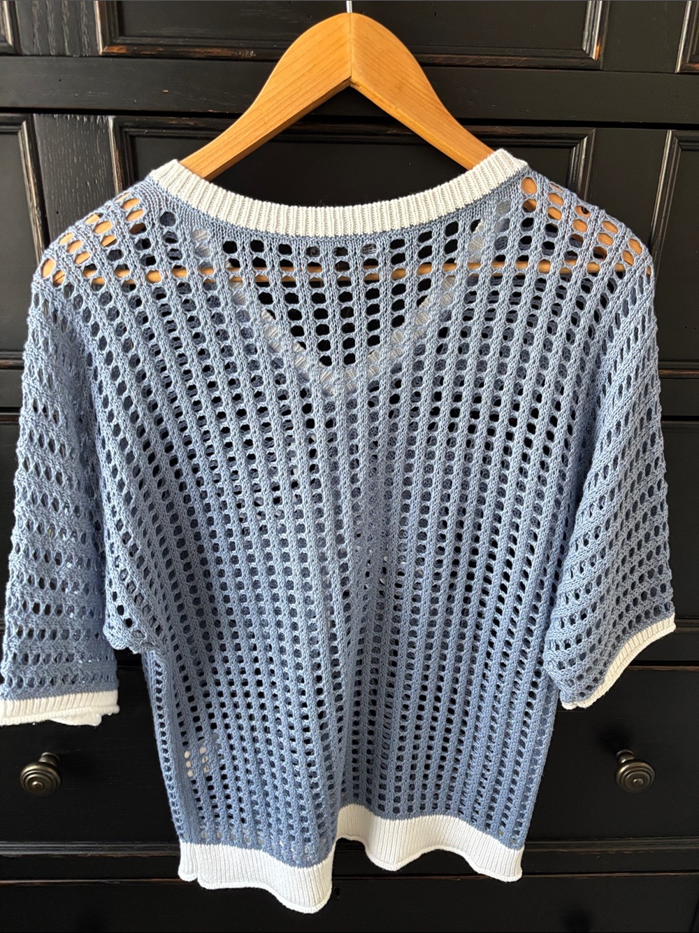 NWT Charlie B size XS Knit V Neck Fishnet Dolman Short Sleeve Sweater in Haze - Picture 3 of 9